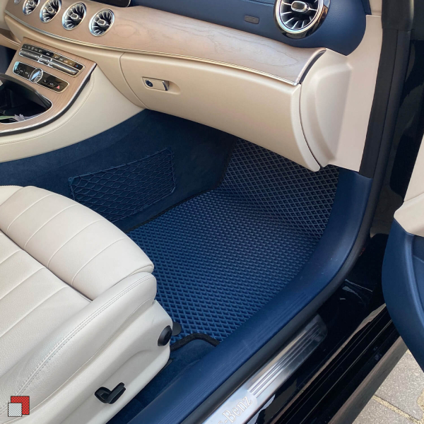 Mercedes dywaniki niebieskie niebieskie